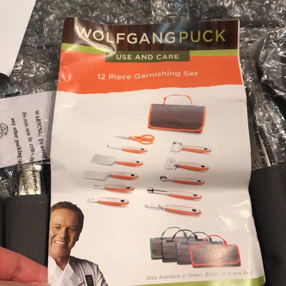 🌸NEW🌸 Wolf Gang Puck 12 Piece Garnishing Set